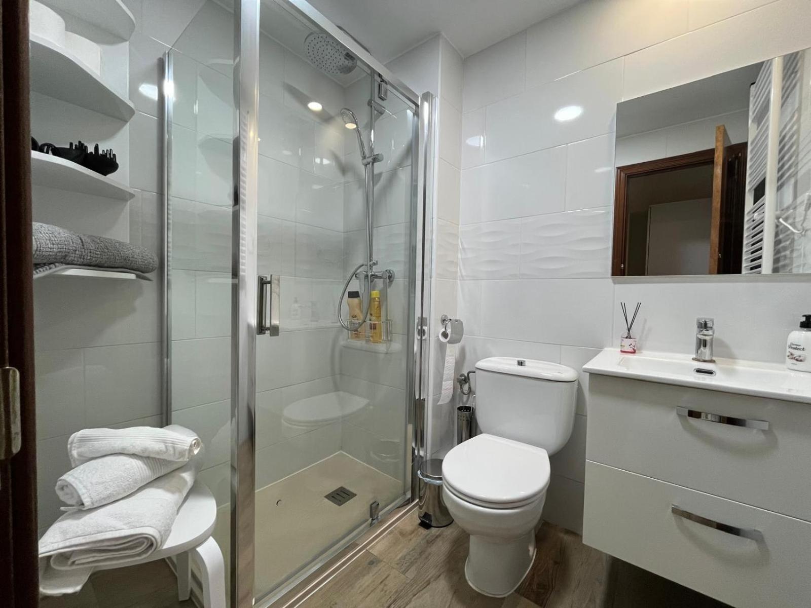 Apartamento Mercurio- Barajas 1B Madrid Eksteriør billede